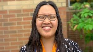 Lauren Hensley's Instagram, Twitter & Facebook