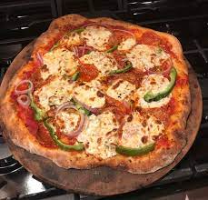 How To Use A Pizza Stone In The Oven 5 Easy Steps Prudent Reviews