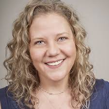 Krista Hanley's Instagram, Twitter & Facebook