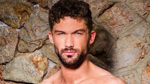 I also did work for the player character, her outfits and hair. Love Island Secrets From A Former Contestant Bbc News