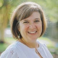 Lori Beebe's Instagram, Twitter & Facebook