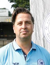 Mike Zinter bleibt dem FCR erhalten