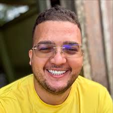 Leandro D'ávila (@leandrodavilla) • Instagram photos and videos