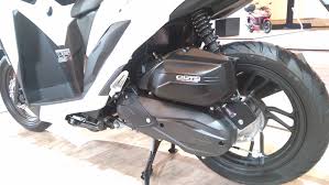 Bandingkan juga aerox 155vva 2021 dengan rivalnya seperti nmax, vario 150 dan lainnya. Penyakit Honda Vario 150 Cvt Gredek Diatasi Pakai Punya Yamaha Nmax