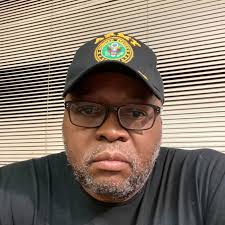 Home Owner Fights Off Mountain Lion To Save His Dog! #petlover #usa #pets