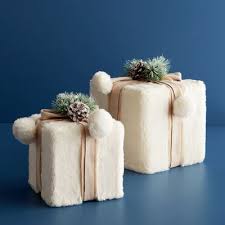 Faux Fur Gift Box Set Pier 1 Imports Christmas Decorations Diy Holiday Decor Christmas Present Boxes