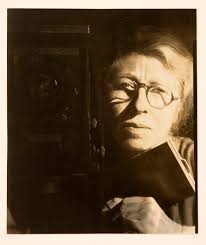 Exhibition Review: Zoe Leonard; Survey — Musée Magazine