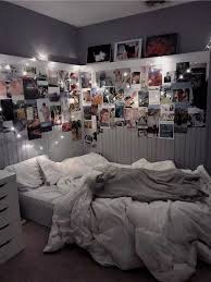 Pinterest Eydeirrac In 2020 Aesthetic Bedroom Gorgeous Bedrooms Modern Bedroom Decor