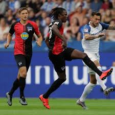 Fifa 21 is a football simulation video game published by electronic arts as part of the fifa series. Herthas Personalplane Defensivduo Soll Gehalten Werden