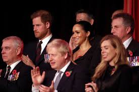 Writing on twitter, she posted: William Harry Kate Meghan Co Royals Begehen Remembrance Day Gala De