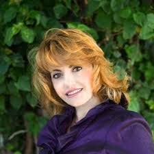 Anna Racicot's Instagram, Twitter & Facebook