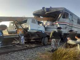 اسماء المتوفين فى حادث قطار اسيوط 2012 ، اسماء التلاميذ المتوفين فى حادث قطار منفلوط بأسيوط 2012 من قسم أخبار مصر egypt news. Ù…ØµØ±Ø¹ Ø³Ø§Ø¦Ù‚ Ù‚Ø·Ø§Ø± ÙˆØ¹Ø§Ù…Ù„ÙŠÙ† ÙˆØ¥ØµØ§Ø¨Ø© Ø¢Ø®Ø± ÙÙŠ Ø­Ø§Ø¯Ø« ØªØµØ§Ø¯Ù… Ø¨Ø£Ø³ÙŠÙˆØ· ØµÙˆØ± Ù…ØµØ±Ø§ÙˆÙ‰