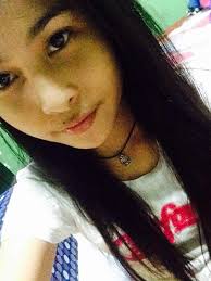 Maxine Gomez (@maxinefgomez)