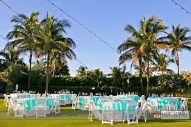 South Seas Island Resort Kings Crown Lawn Outdoor Reception Nick Adams Photography Florida Wedding Locations Florida Beach Wedding South Sea Islands