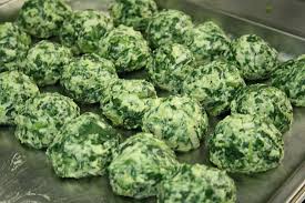 Passend Zum Fruhling Rezept Fur Spinatgnudi Rezepte Fruhlingsrezepte Lebensmittel Essen