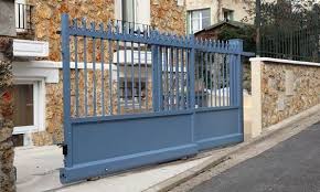 Portail Deux Vantaux Roulants Aspect Fer Forge Chaville Portailtelescopiquechaville Portail Portail Coulissant Chaville