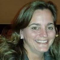 Shelley Trombley's Instagram, Twitter & Facebook