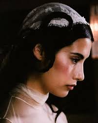 Margo Roche (somanyfragilethings)