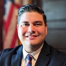 Gilbert Zavala's Instagram, Twitter & Facebook