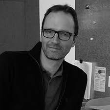 Wir schweissen, schleifen, trennen, sägen, bohren, biegen, runden,  schmieden, stanzen, etc.