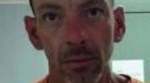 Man arrested, woman sought in Marion break-in, theft