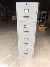 Ob in großraumbüros oder kanzleien, das englische mobiliar eignet sich zur einrichtung eines jeden arbeitsbereiches. Antique Globe Wernicke File Cabinet Furniture And More K Bid
