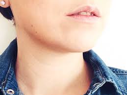 The slower you open your lips, the bigger saliva bubbles. Foaming At The Mouth Caused By Overdose Seizures And Rabies