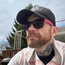 Ian Baum (@mediocre_grandpa) • Instagram photos and videos