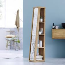 Petite étagère en bois ➜ style vintage mesure 26 pouces de hauteur, 12 pouces de largeur et 5 bureau en mélanine avec dessus en stratifié, de couleur acajou. Amenager Une Petite Salle De Bains 12 Solutions Bien Pensees Cote Maison