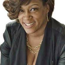 Erica Shrader's Instagram, Twitter & Facebook