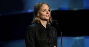 Golden Globes 2021 Jodie Foster Thanks Aaron Rodgers In Her Acceptance Speech