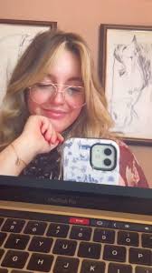 Working morning as a mom of 2under2 🧺✨💻🫶