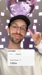 Carolyn Jagoda's Instagram, Twitter & Facebook