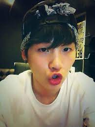 Punya visual menawan dan memikat hanya pada pandangan pertama, ia dijuluki sebagai nation's first love.bagi kamu yang belum mengenal lebih jauh tentang bae suzy, simak dulu, yuk, … Twitter Min Yoongi Yoongi Suga