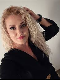 Any good loyal friends from uk as honest friends hard to find and share  hobbies and interests like me 💯