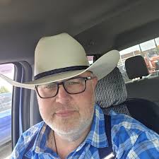 ANOTHER radio question (sorry, my Amazon list of parts I saved are all  expired). I'm planning