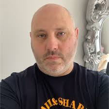 Come and join a fantastic team and help deliver leading edge technologies. 