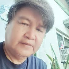 SAYANG NAMAN MGA VID KO KUNG NAKATAMBAK LANG SA PHOTOS KO, KANINO PWEDE I  SEND?