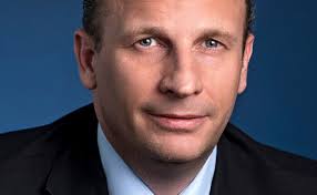 From here, the new email address can be entered. Deutsche Bank Ernennt Cio Und Coo Fur Privatkundengeschaft