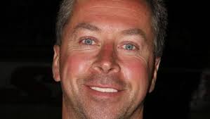 Race favorite Rick Eckert to drive Rocket Chassis 'house car' in World of  Outlaws Late Model event