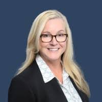 Laura Proffitt's Instagram, Twitter & Facebook