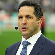Adam Schefter's PGA Tour Move is Turning Heads