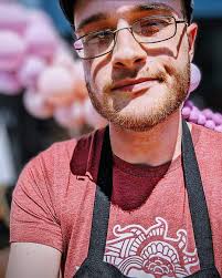 Hello, I'm Teri and something to know about me is i love to cook and my  husband and I used to manage a restaurant many years ago.