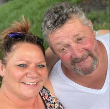 Is the natural spring near Avondale Rd in New Windsor still functional?