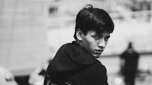 Check spelling or type a new query. 7 Gaya Rambut Keren Anak Sma Dijamin Tak Jadi Sasaran Guru Bp