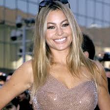 Sofia vergara's signature hair color was officially dark brown by 2010. 10 Celebrities Natural Hair Colors Revealed