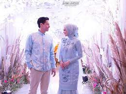 Studio ini memperkenalkan konsep foto oai ( outdoor at indoor). 10 Foto Prewedding Artis Indonesia Di 2019 Yang Bisa Jadi Inspirasi