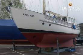 Full specifications on the website. Fisher 37 Motorsegler Zu Verkaufen De Valk Jachtmakler