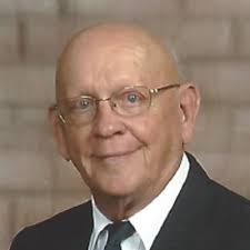 Dr. Everett Carter Lyon, Jr.