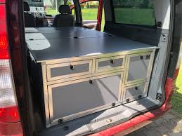 Heckkuche Klein Mit Breiter Schlaffunktion Campingmoebel 4x4s Webseite Heck Kuche Schlafen